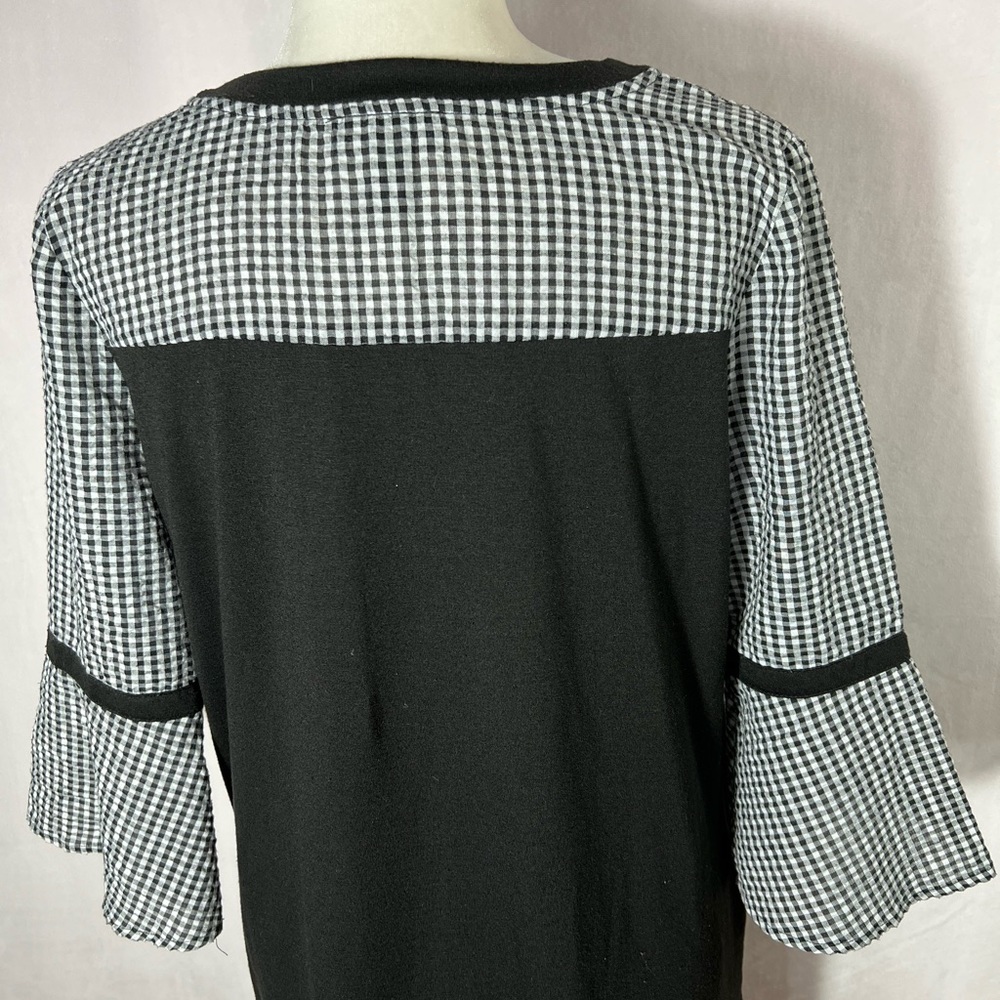 New Black and Checked Bell Sleeve Dress - Picture 5 of 9